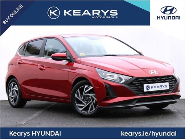 Hyundai i20 Hatchback, Petrol, 2025, Red