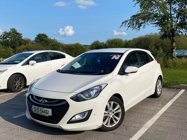 Hyundai i30 Hatchback, Diesel, 2012, White