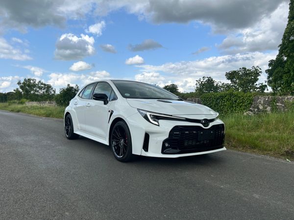 Toyota Corolla Hatchback, Petrol Hybrid, 2024, Green