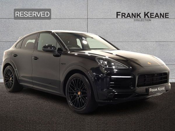 Porsche Cayenne SUV, Petrol Plug-in Hybrid, 2022, Black