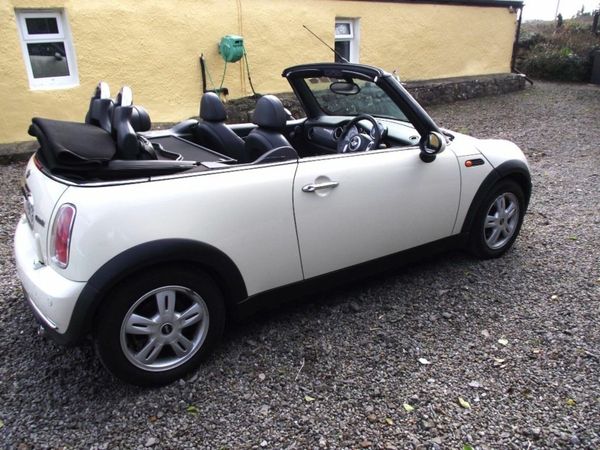 Mini Cooper Convertible, Petrol, 2007, White