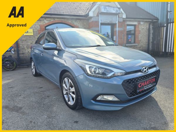 Hyundai i20 Hatchback, Petrol, 2015, Blue