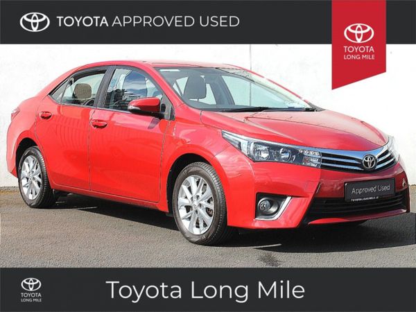 Toyota Corolla Saloon, Petrol, 2017, Red
