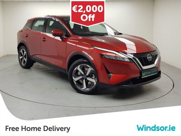 Nissan Qashqai MPV, Petrol Hybrid, 2024, Red