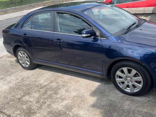 Toyota Avensis Saloon, Petrol, 2007, Blue