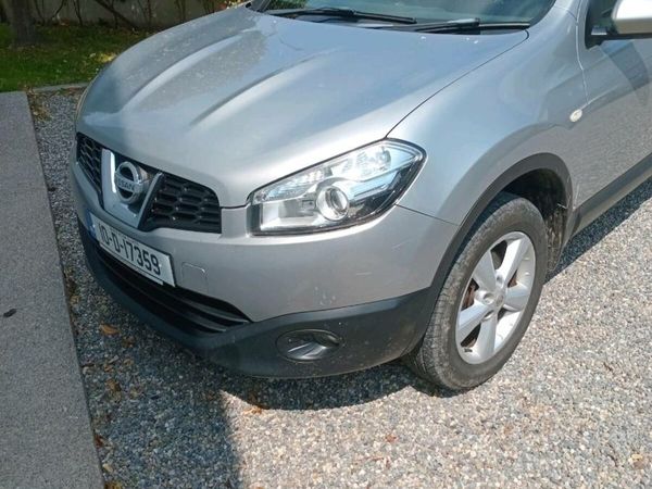 Nissan Qashqai Hatchback, Diesel, 2010, Silver