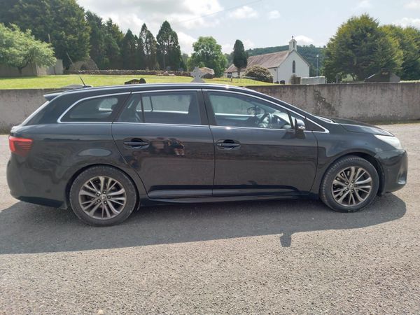 Toyota Avensis Estate, Diesel, 2016, Grey