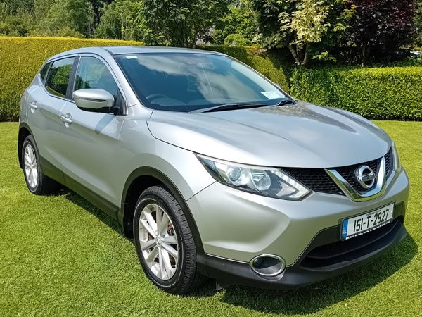 Nissan Qashqai Hatchback, Diesel, 2015, Silver