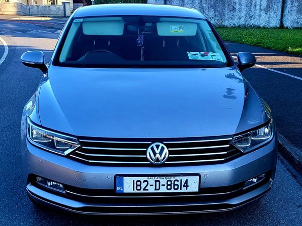 Volkswagen Passat Saloon, Diesel, 2018, Grey