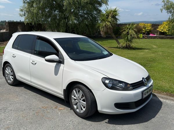 Volkswagen Golf Hatchback, Diesel, 2012, White