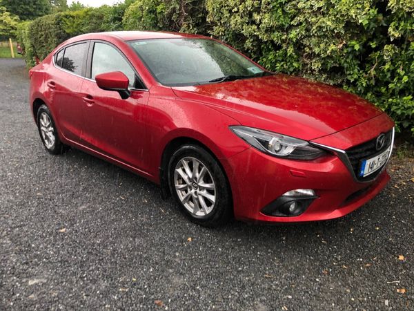 Mazda Mazda3 Saloon, Diesel, 2014, Red