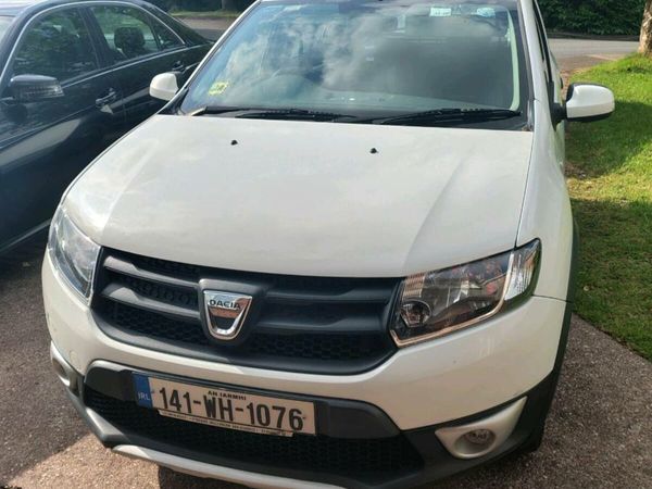 Dacia Sandero Stepway Hatchback, Diesel, 2014, White