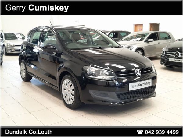 Volkswagen Polo Hatchback, Petrol, 2014, Black