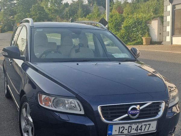 Volvo V50 Estate, Diesel, 2012, Blue