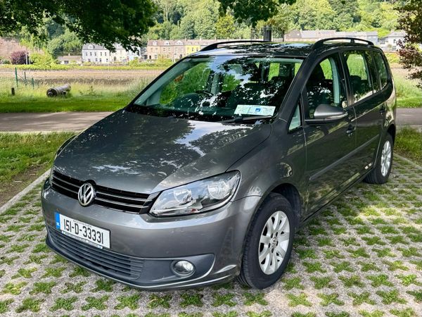 Volkswagen Touran MPV, Diesel, 2015, Grey