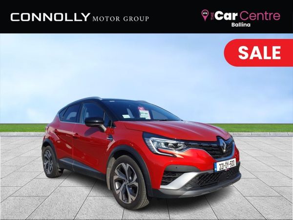 Renault Captur Hatchback, Petrol, 2022, Red
