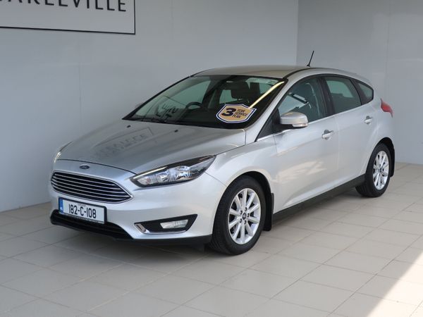 Ford Focus Hatchback, Petrol, 2018, Grey