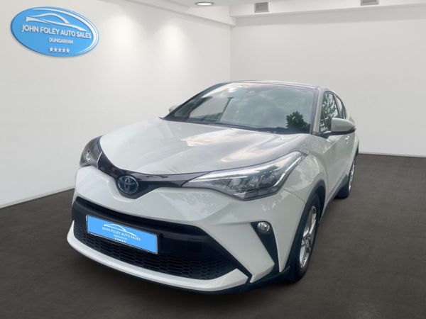 Toyota C-HR SUV, Petrol Hybrid, 2022, White