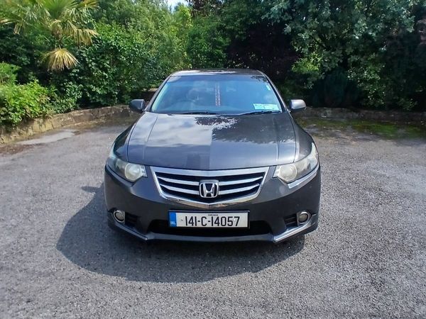 Honda Accord Saloon, Diesel, 2014, Grey