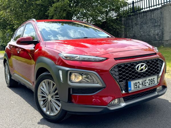 Hyundai KONA MPV, Petrol, 2019, Red