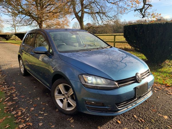 Volkswagen Golf Hatchback, Petrol, 2013, Blue