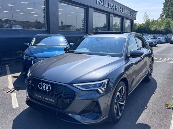 Audi e-tron SUV, Electric, 2021, Grey