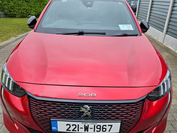 Peugeot 208 Hatchback, Electric, 2022, Red