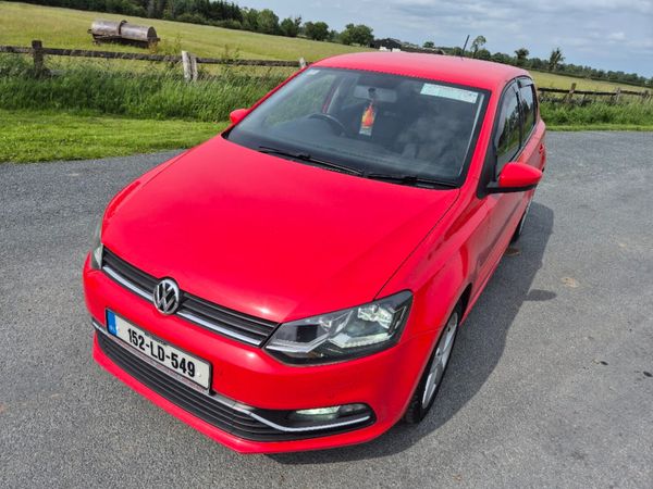 Volkswagen Polo Hatchback, Diesel, 2015, Red