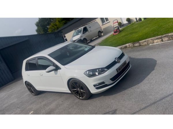 Volkswagen Golf Hatchback, Diesel, 2016, White