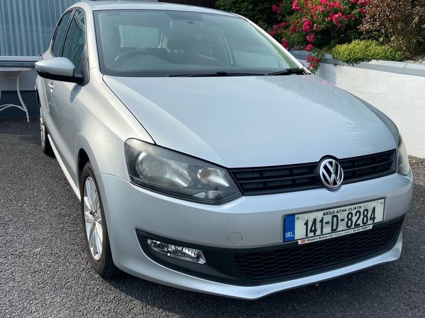 Volkswagen Polo Hatchback, Petrol, 2014, Silver
