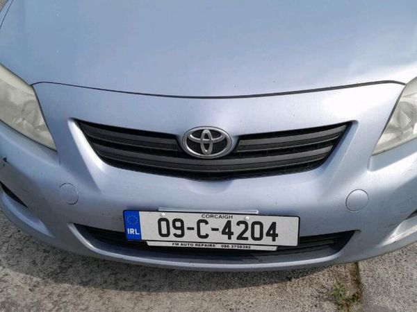 Toyota Corolla Saloon, Diesel, 2009, Blue