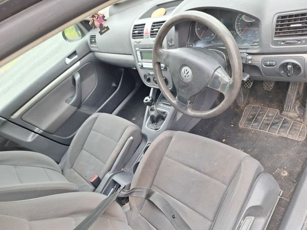 Volkswagen Golf Hatchback, Diesel, 2008, Black