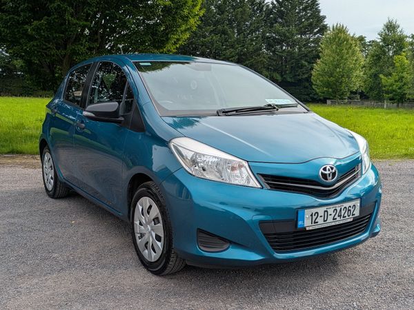Toyota Yaris Hatchback, Petrol, 2012, Green