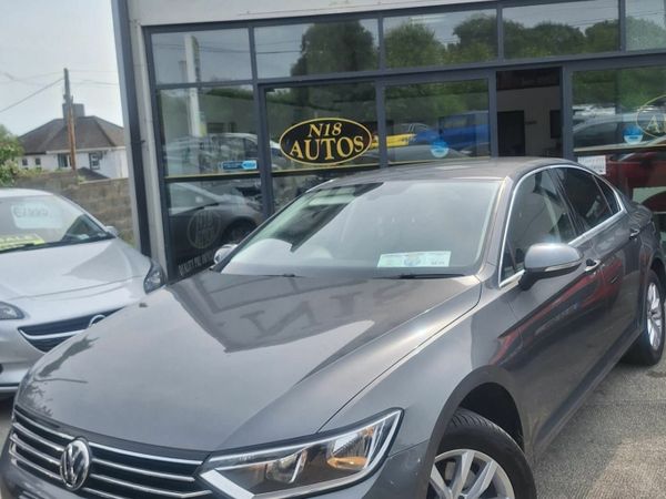 Volkswagen Passat Saloon, Diesel, 2017, Grey