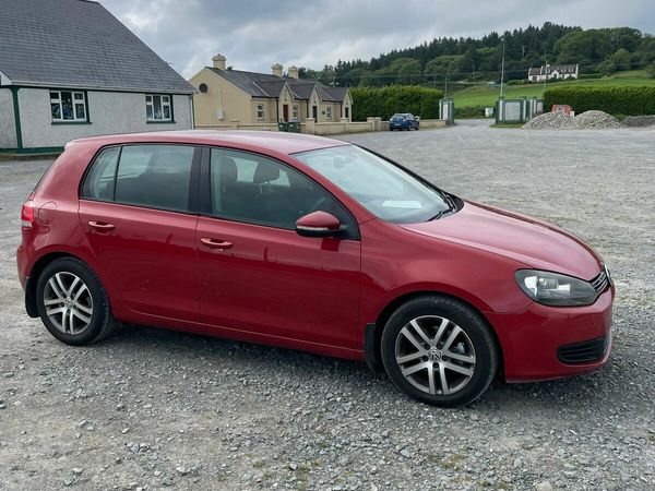Volkswagen Golf Hatchback, Diesel, 2010, Red