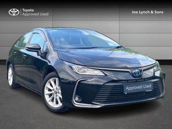Toyota Corolla Saloon, Hybrid, 2022, Black