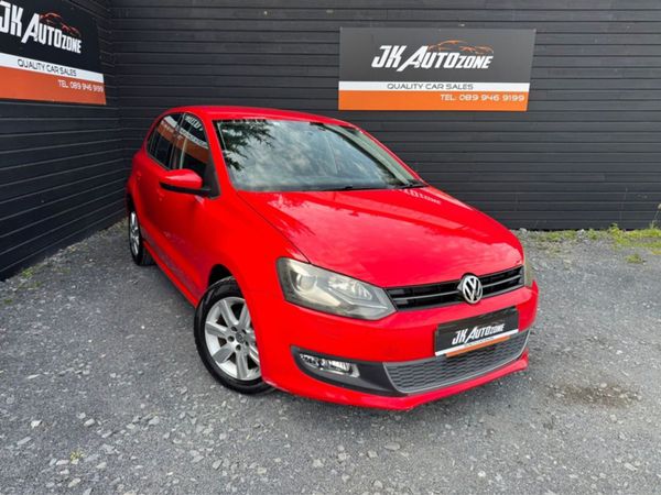 Volkswagen Polo Hatchback, Petrol, 2012, Red