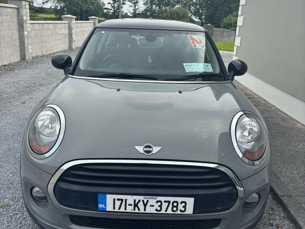Mini Cooper Hatchback, Diesel, 2017, Grey
