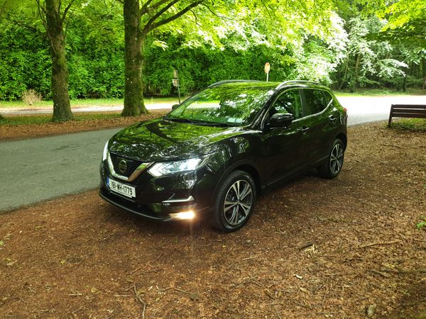 Nissan Qashqai SUV, Diesel, 2018, Black