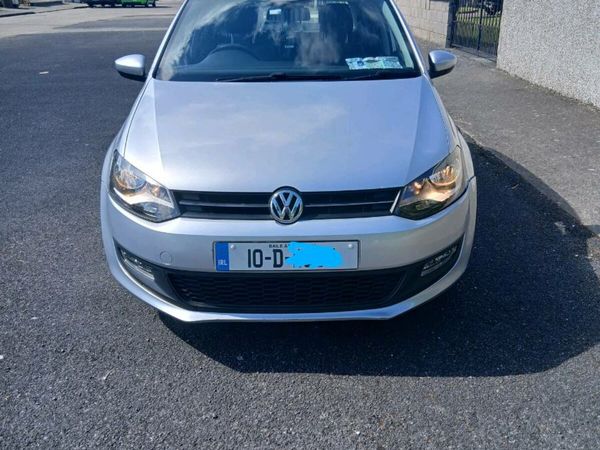 Volkswagen Polo Hatchback, Petrol, 2010, Silver
