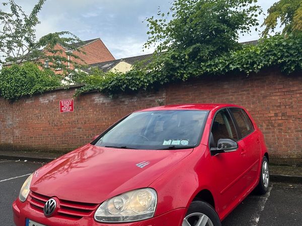 Volkswagen Golf Hatchback, Diesel, 2008, Red