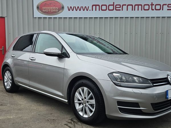 Volkswagen Golf Hatchback, Petrol, 2016, Grey