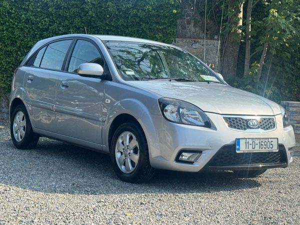 Kia Rio Hatchback, Petrol, 2011, Silver