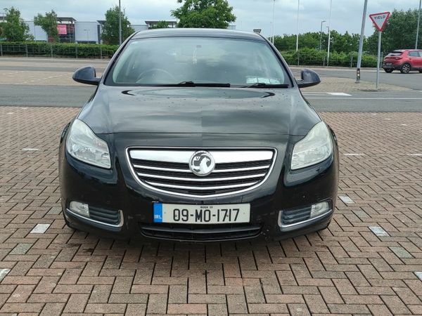 Vauxhall Insignia Hatchback, Diesel, 2009, Black
