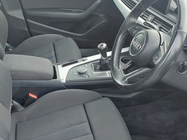 Audi A4 Saloon, Diesel, 2016, Black