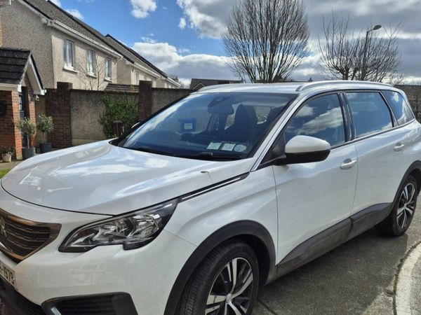 Peugeot 5008 MPV, Diesel, 2018, White