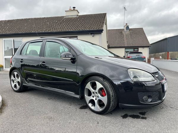 Volkswagen Golf Hatchback, Petrol, 2008, Black