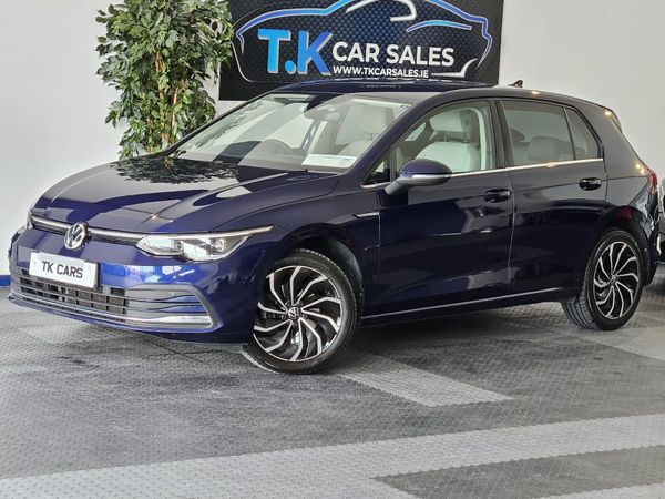Volkswagen Golf Hatchback, Petrol, 2021, Blue