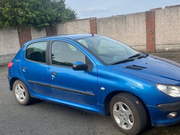 Peugeot 206 Hatchback, Petrol, 2006, Blue