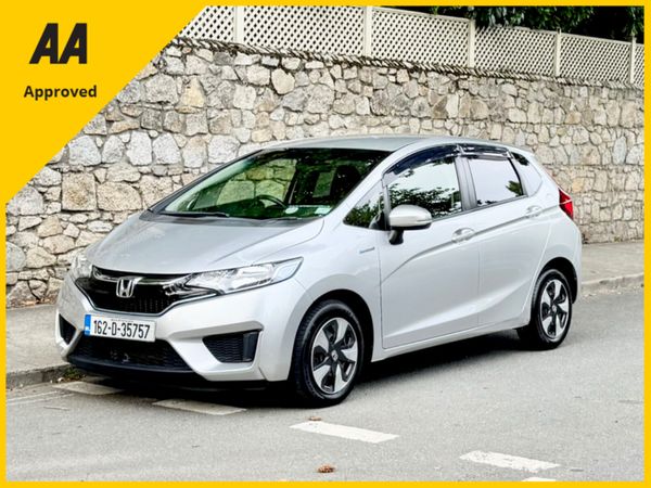 Honda Fit Hatchback, Petrol Hybrid, 2016, Silver